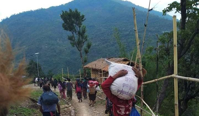 Myanmar town near India border sees exodus